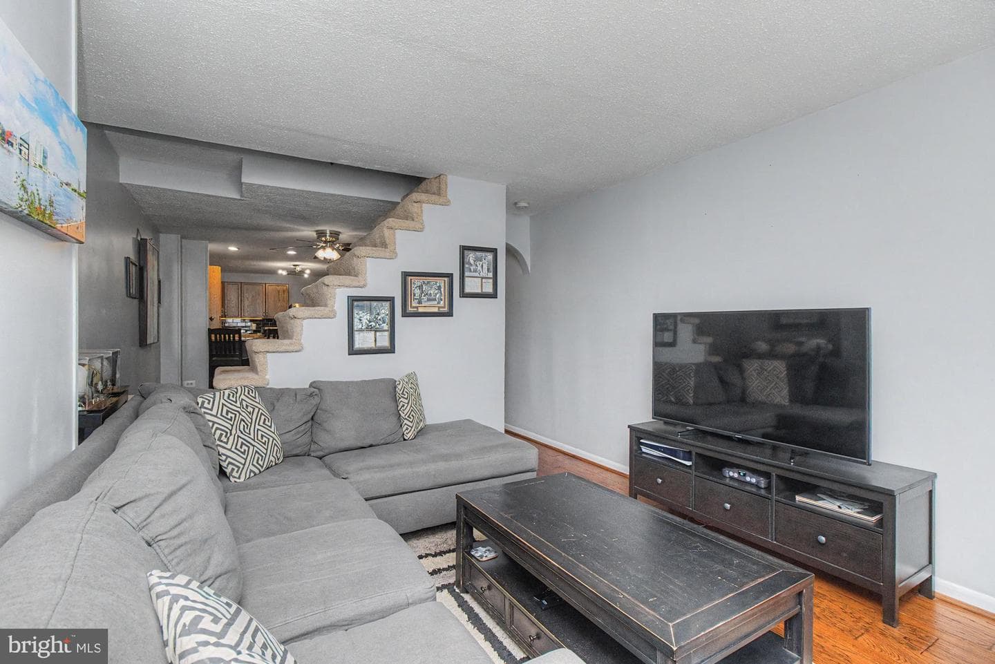 1303 Clarkson Street photo 4