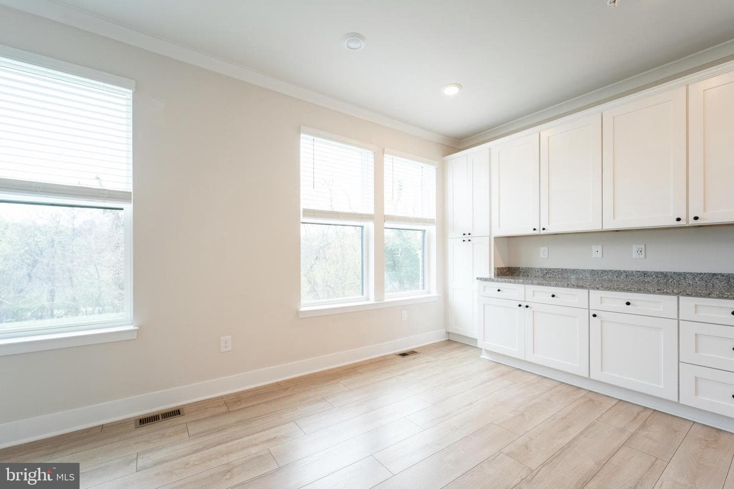 4334 Roland Heights Avenue photo 13