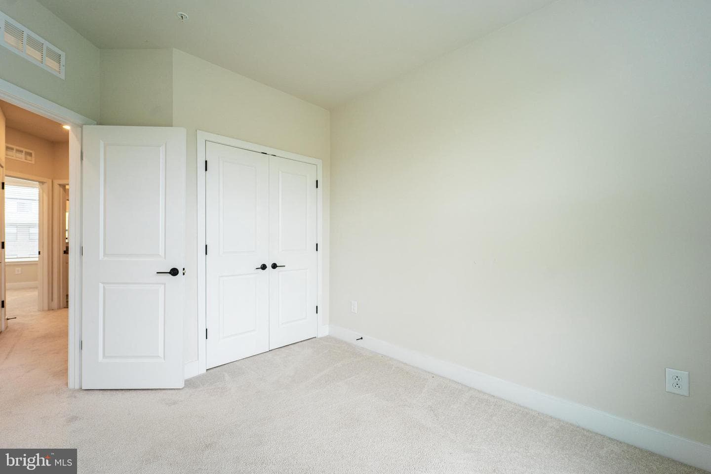 4334 Roland Heights Avenue photo 27