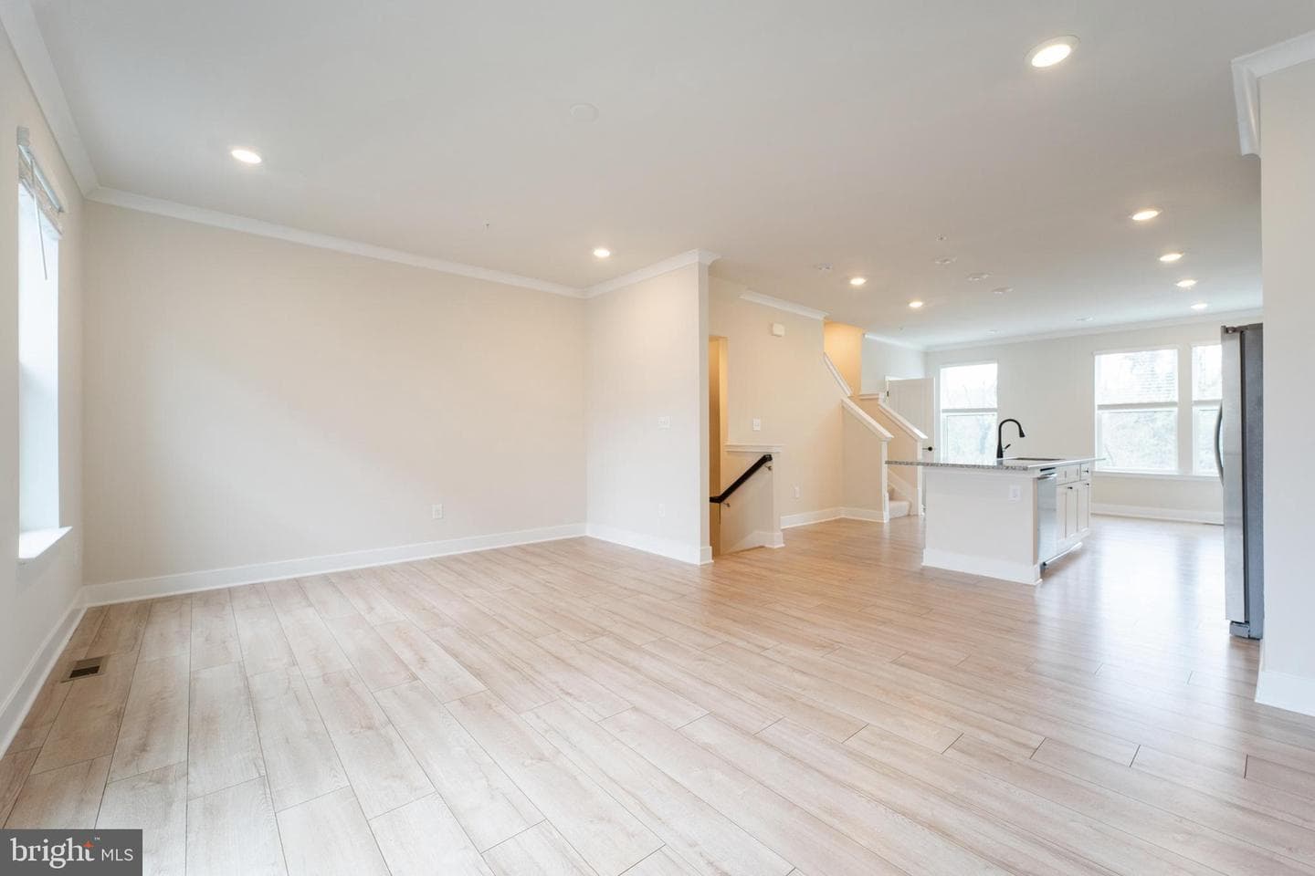 4334 Roland Heights Avenue photo 3