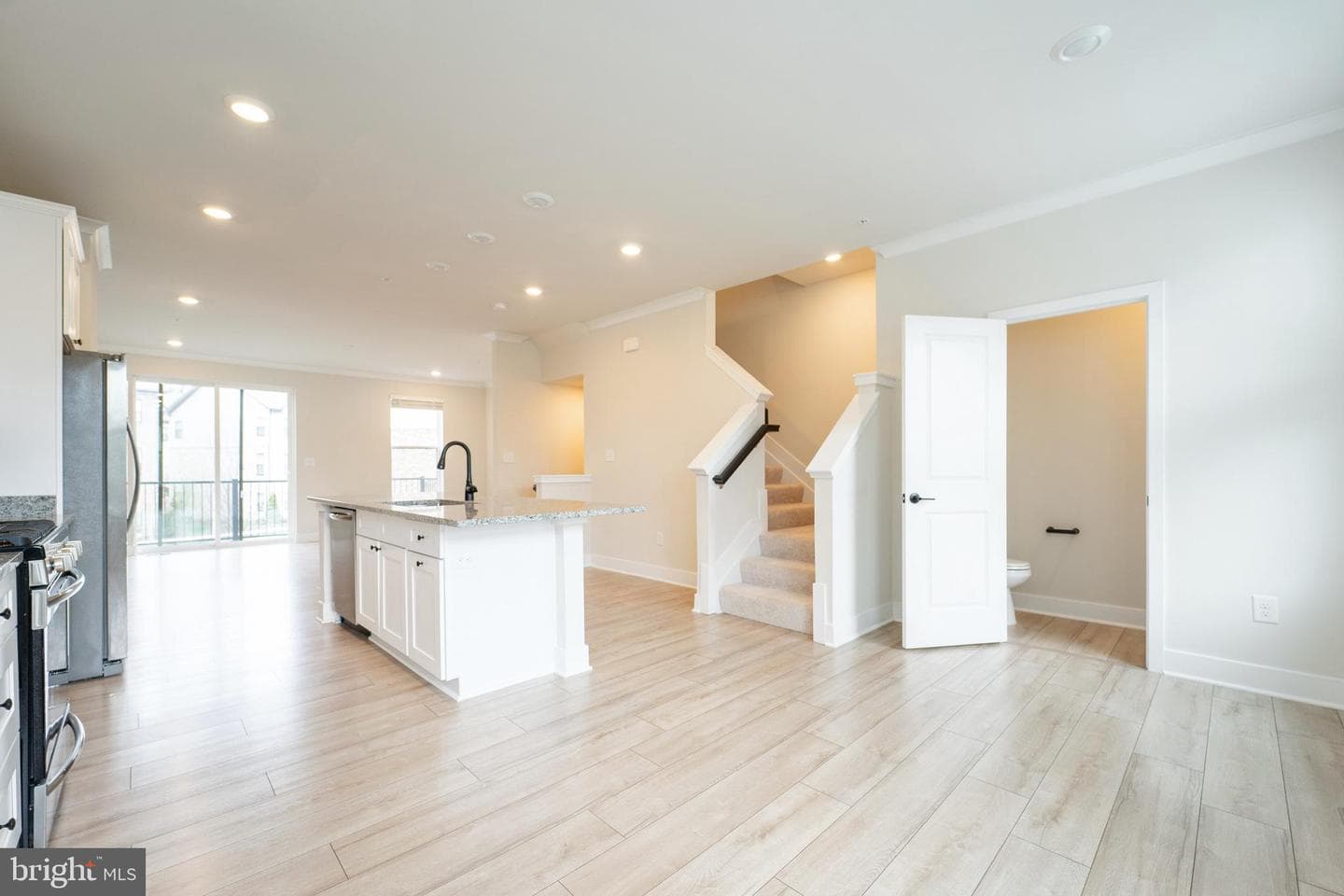 4334 Roland Heights Avenue photo 8