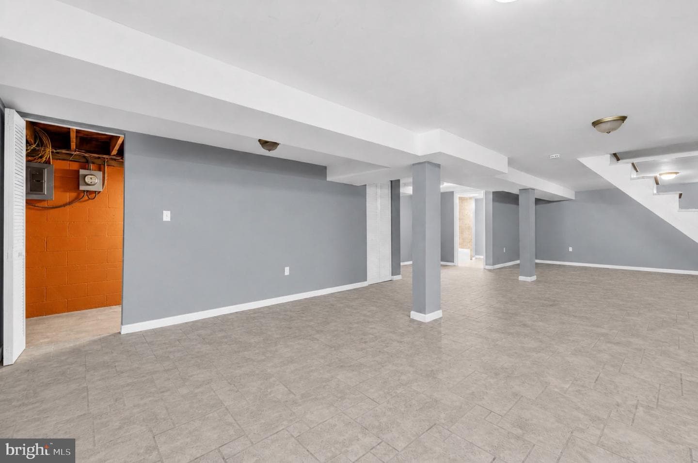 2716 Westfield Avenue photo 24