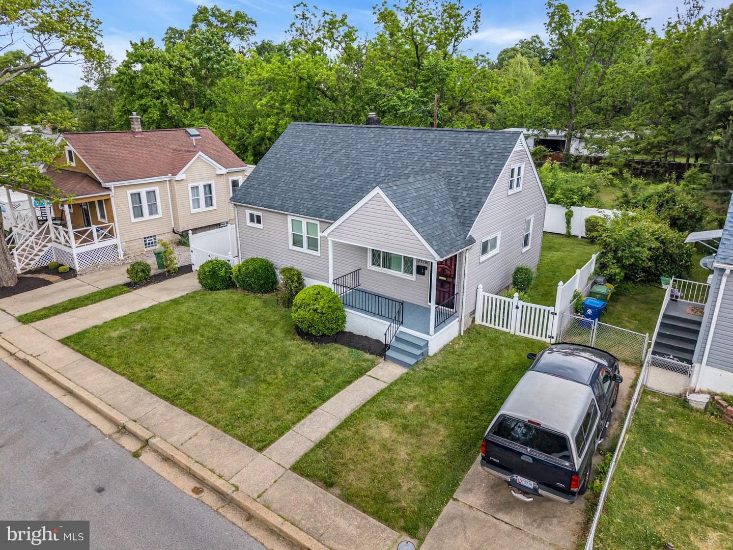 2716 Westfield Avenue photo 38
