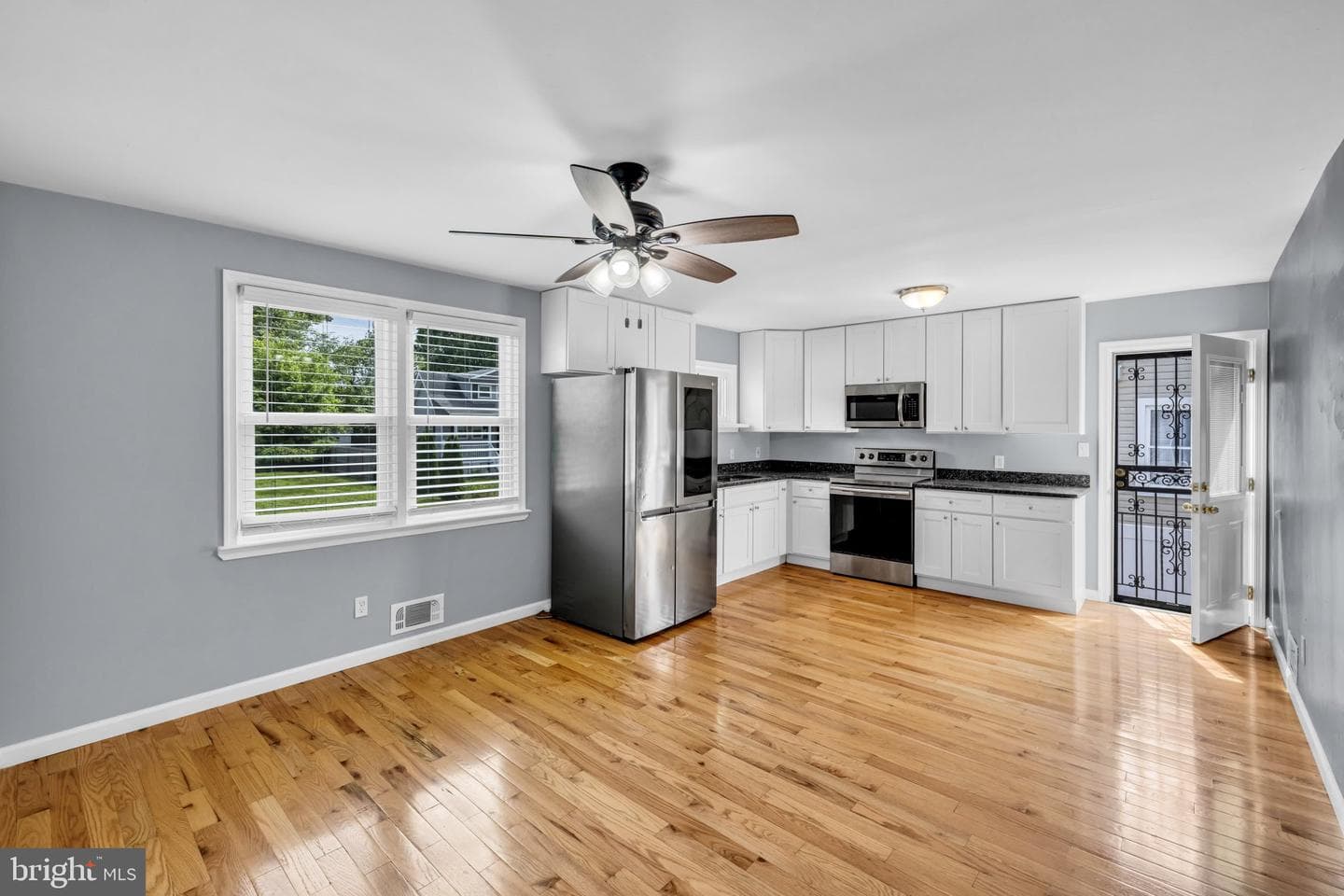 2716 Westfield Avenue photo 8