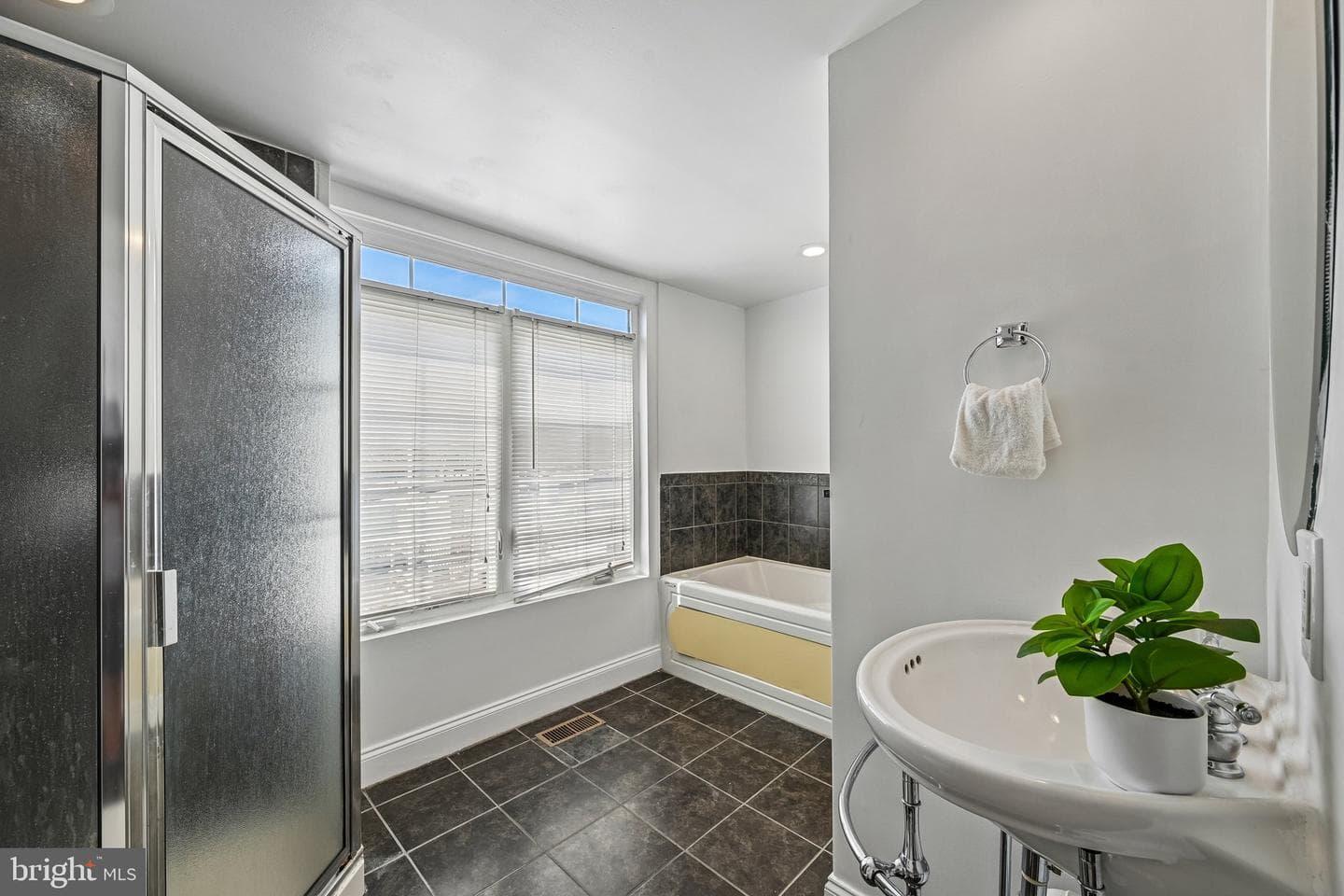 1600 Patapsco Street photo 19