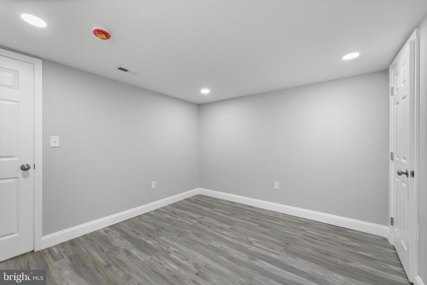 6512 Brook Avenue photo 31