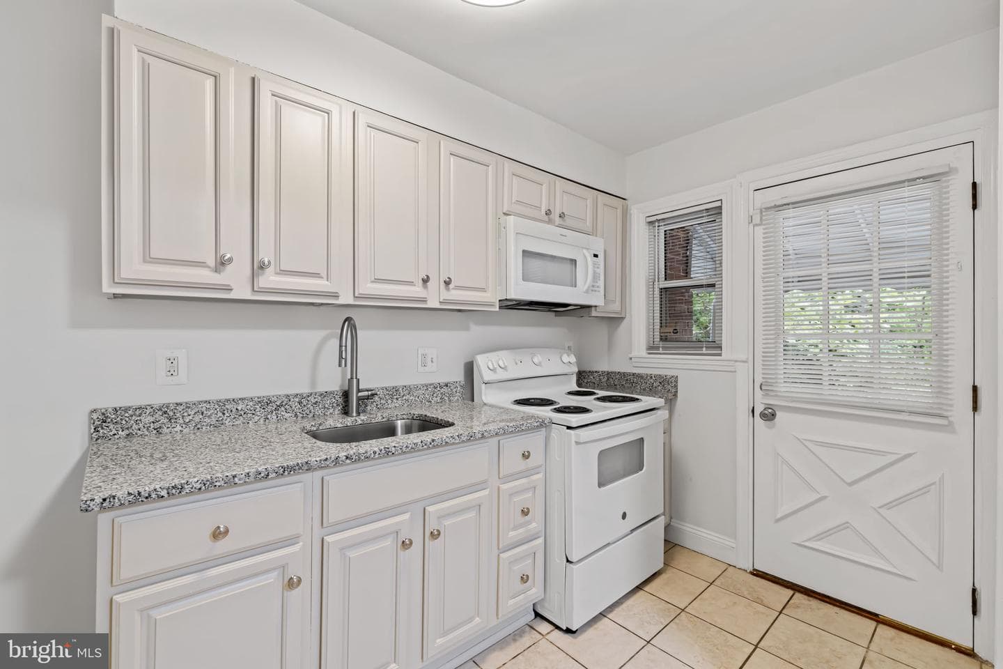 3396 Dulany Street photo 10