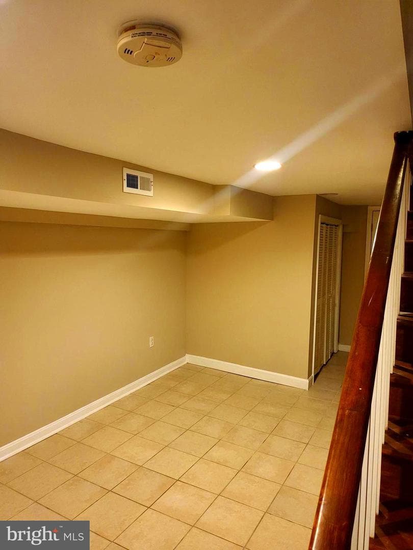 1403 N Bond Street photo 40
