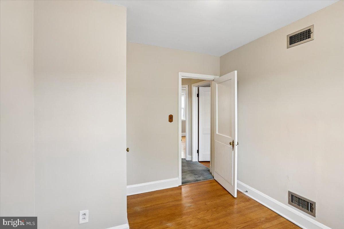 5108 Pembroke Avenue photo 23