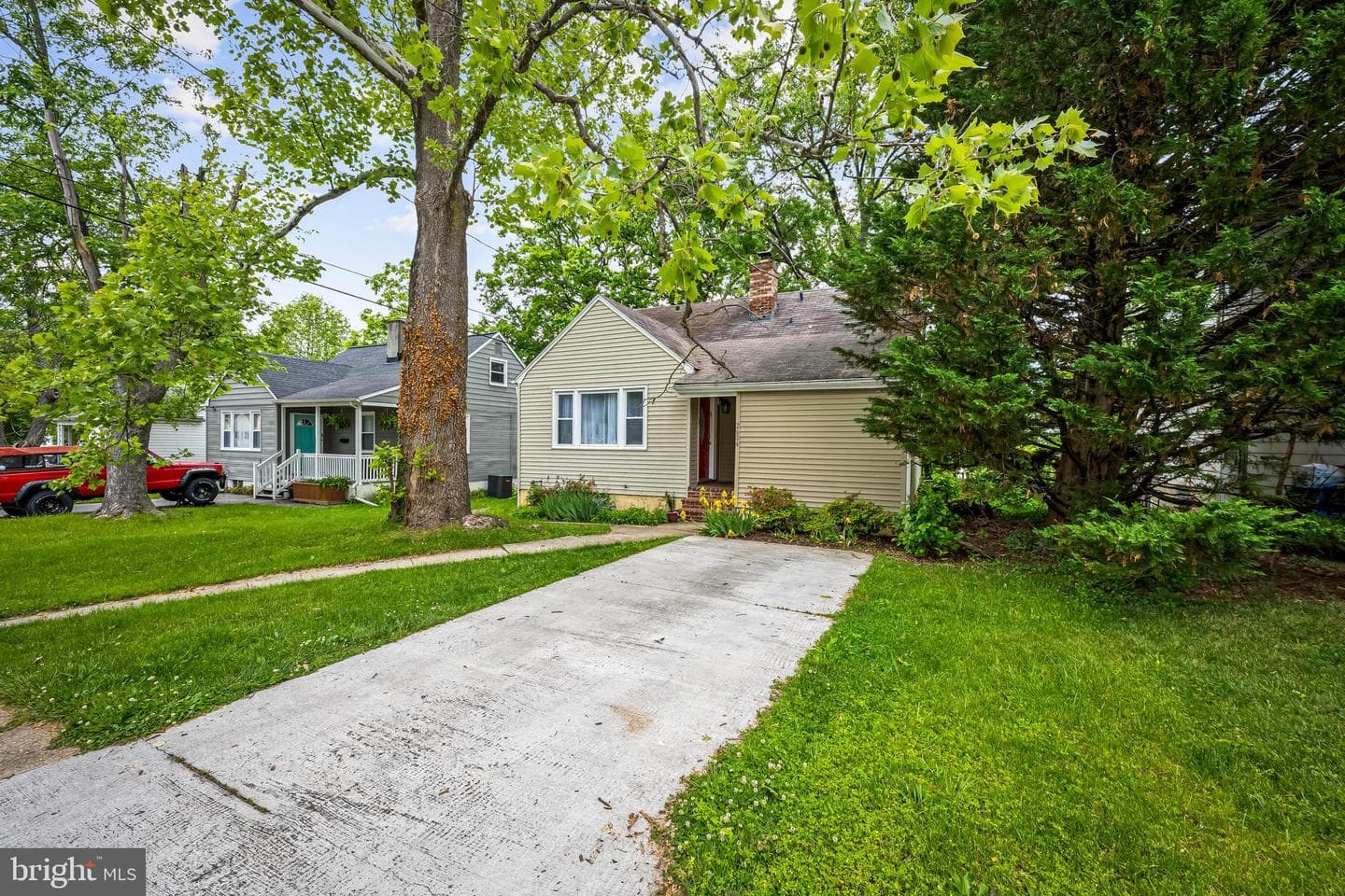 2604 Creighton Avenue photo 2