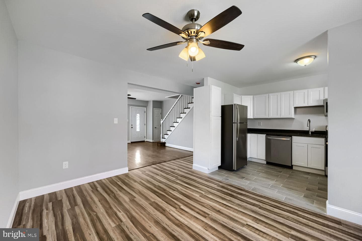 38 N Bernice Avenue photo 12