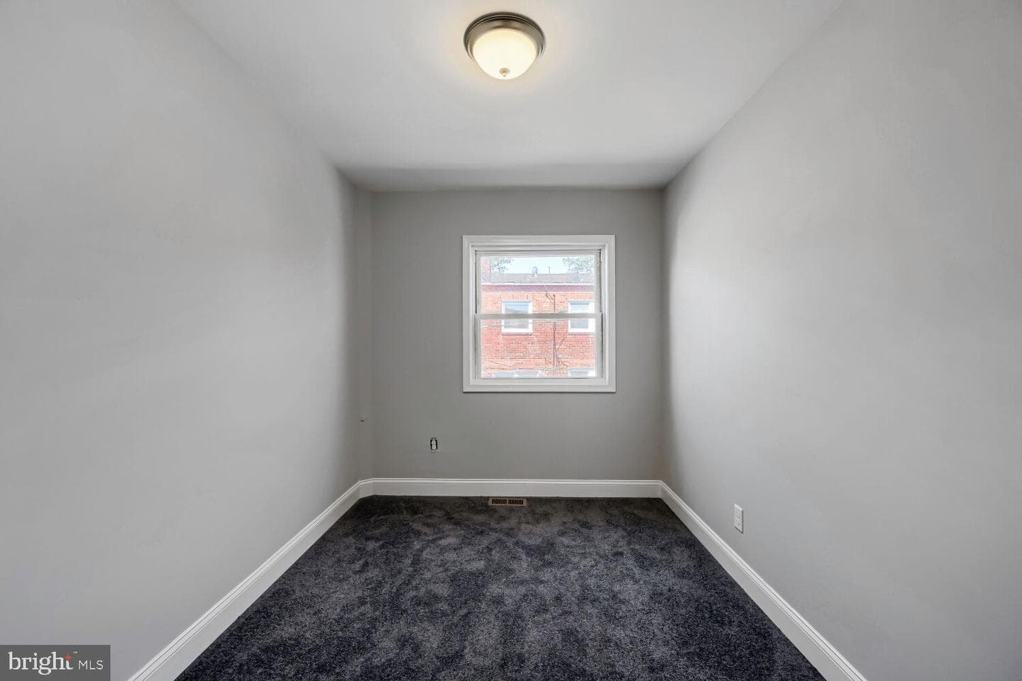 38 N Bernice Avenue photo 21
