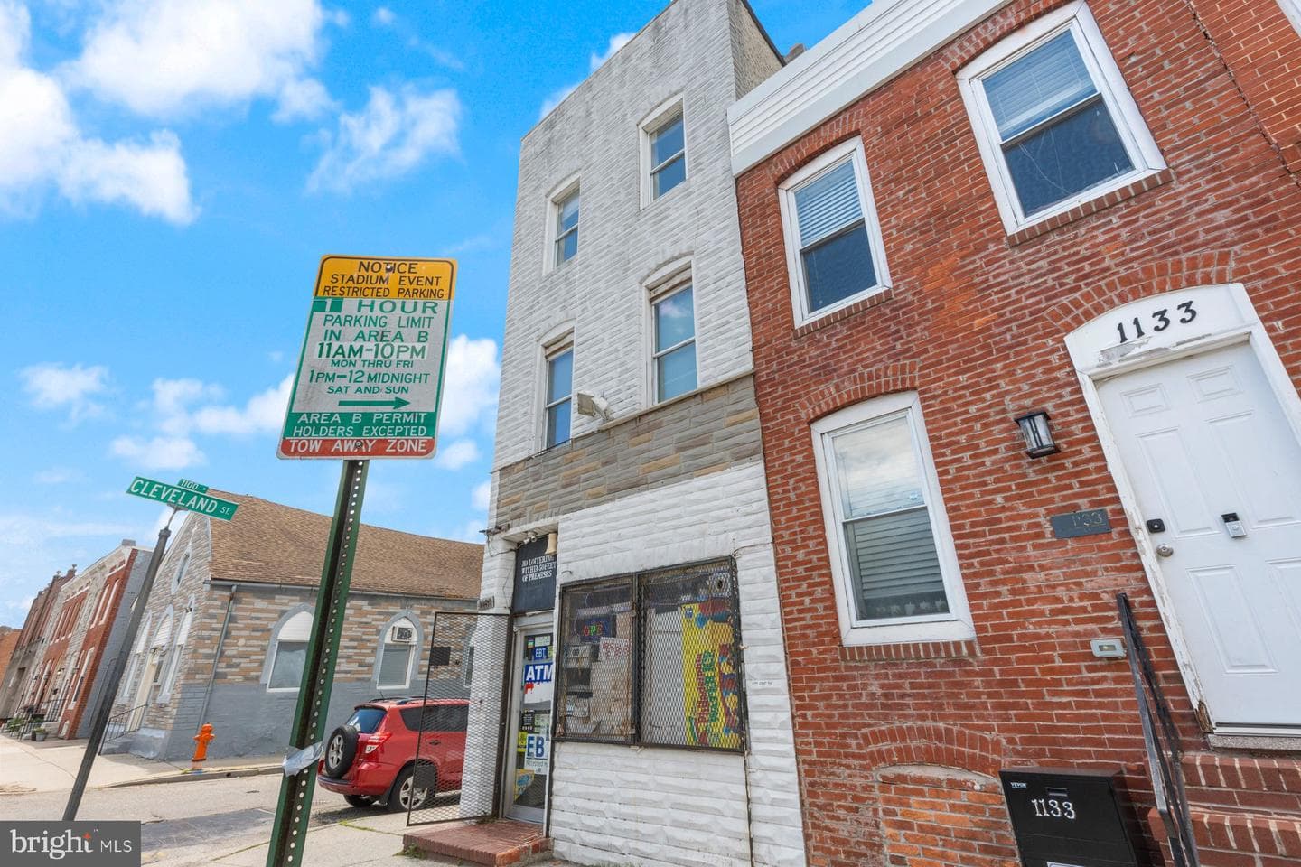 1131 W Cross Street photo 6