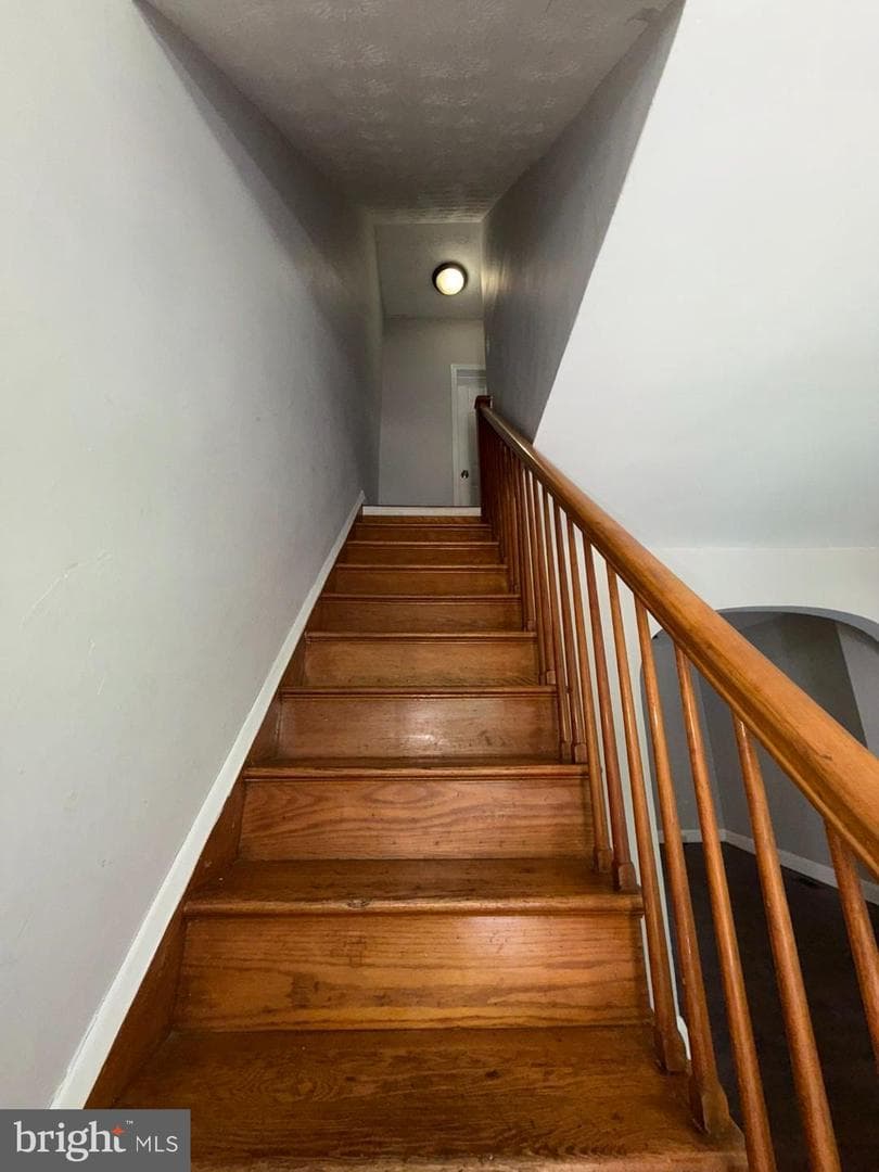 65 N Monastery Avenue photo 8