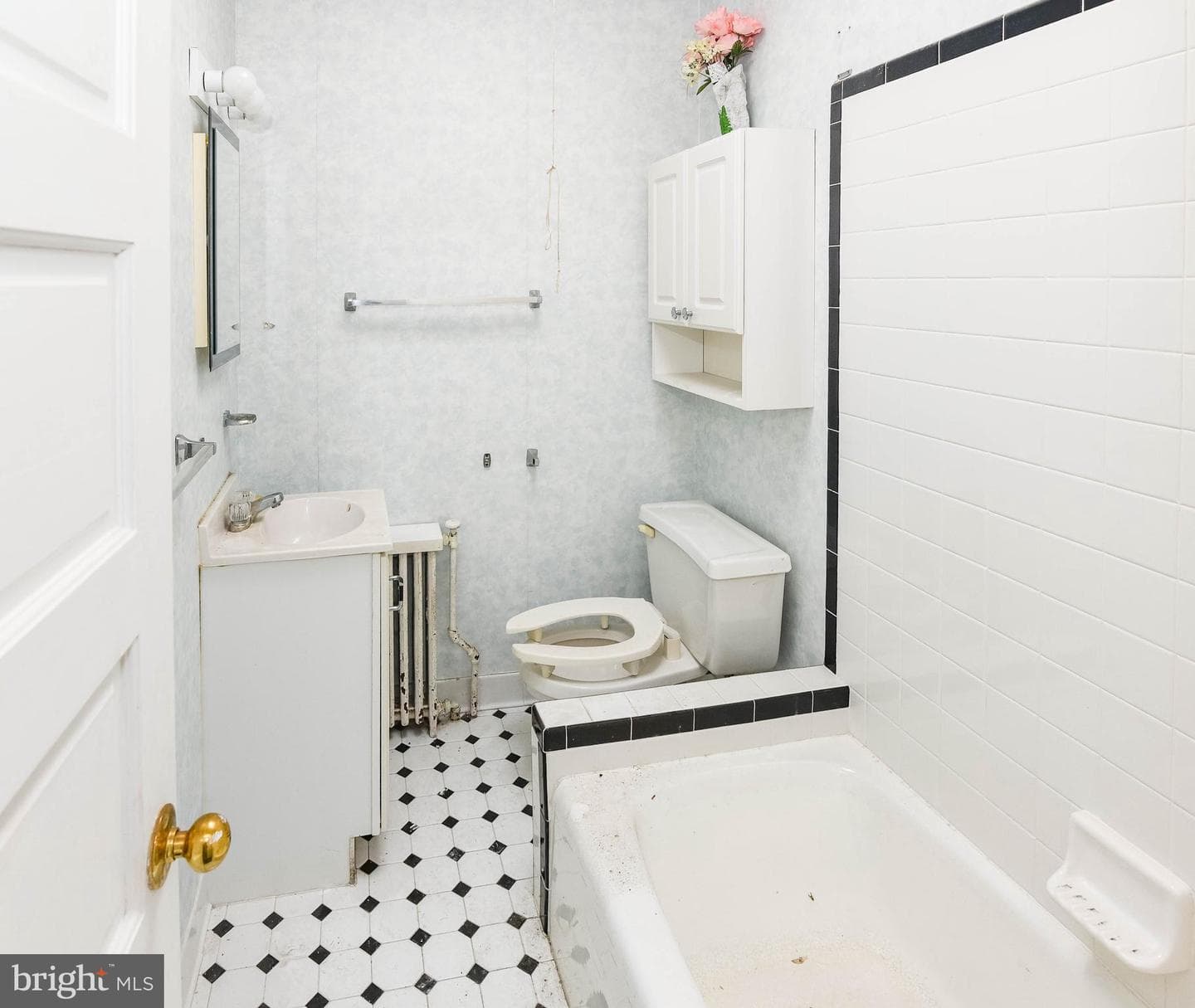 2431 E Oliver Street photo 27