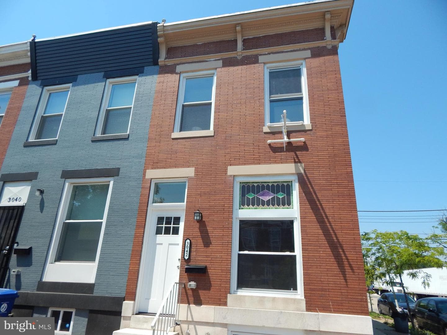 3042 E Monument Street photo 3