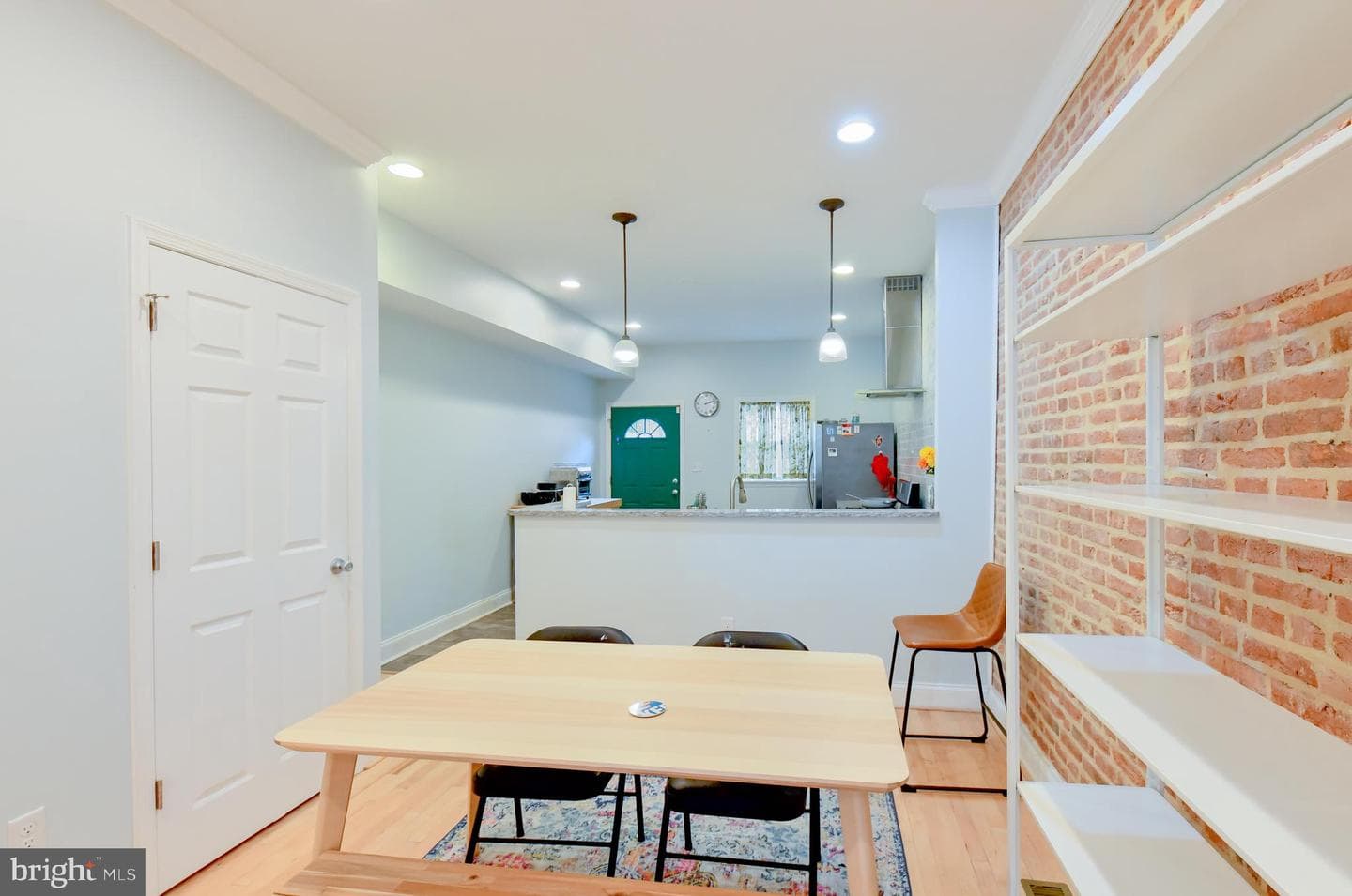 1436 N Bond Street photo 6