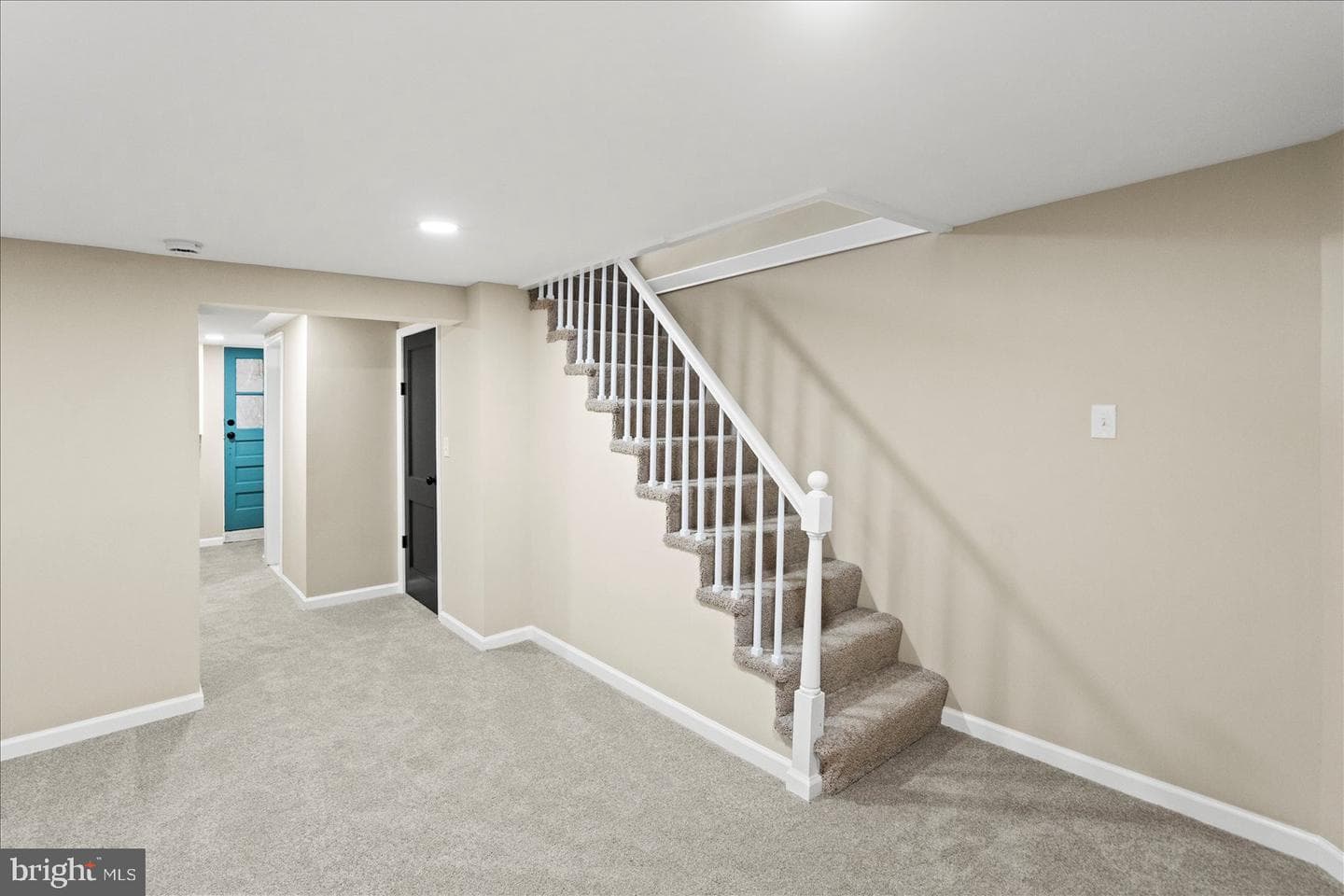 3567 Elmora Avenue photo 32