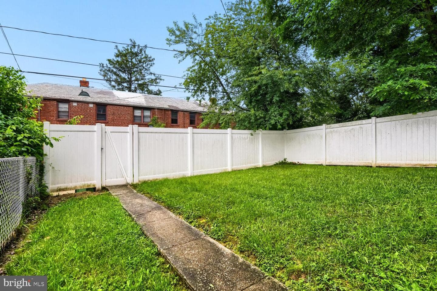 1720 E Belvedere Avenue photo 27