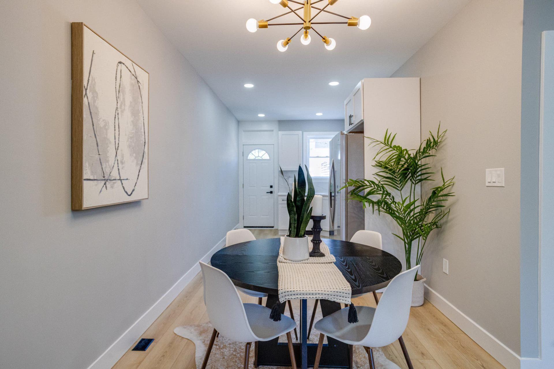2842 Mayfield Avenue photo 11