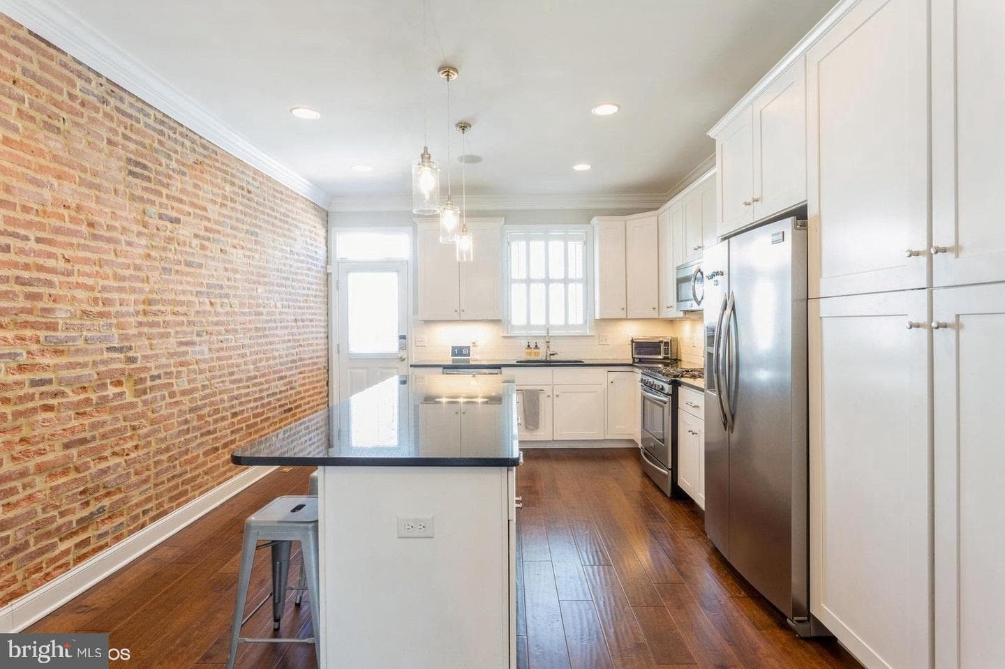 2818 E Baltimore Street photo 16
