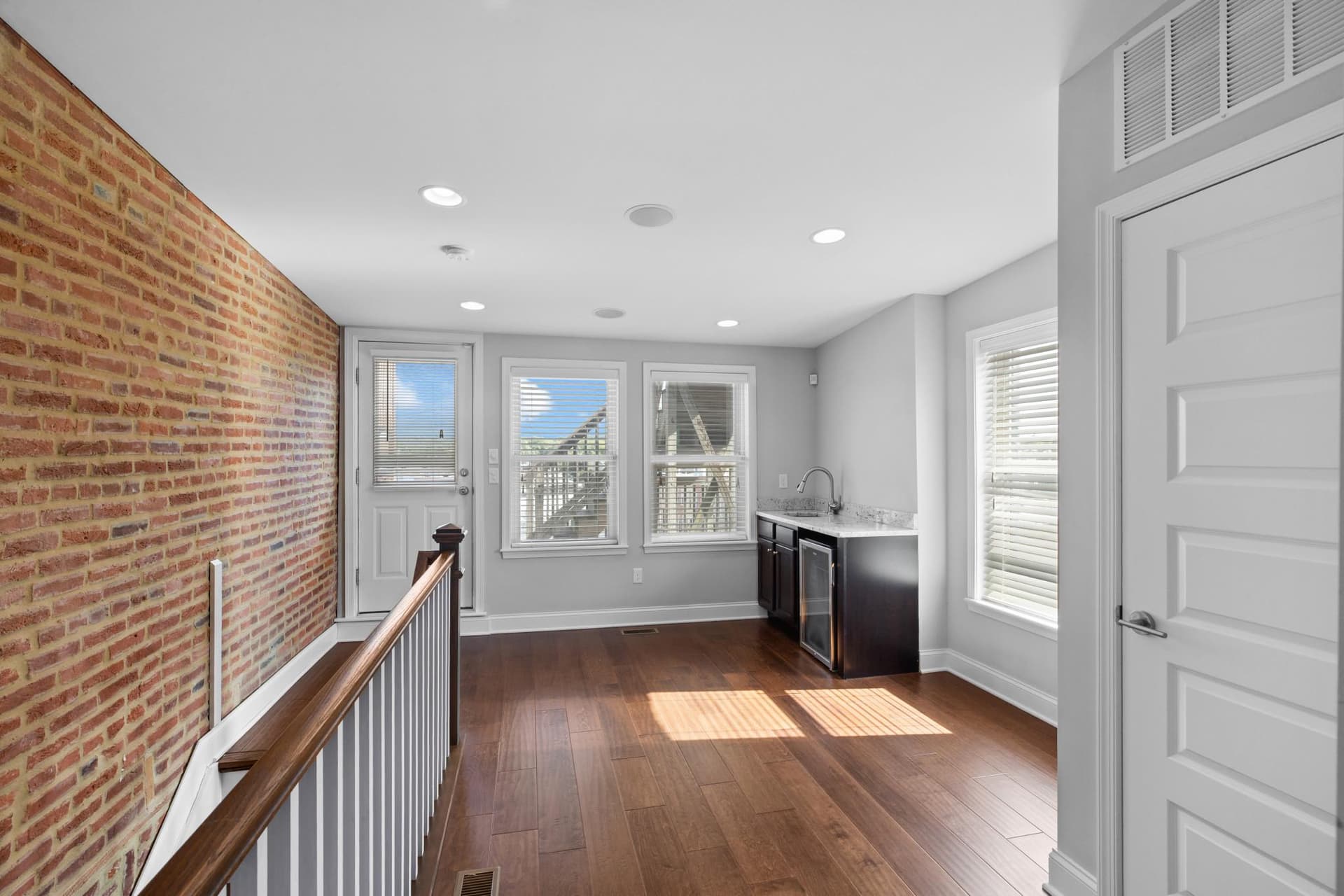 2818 E Baltimore Street photo 48