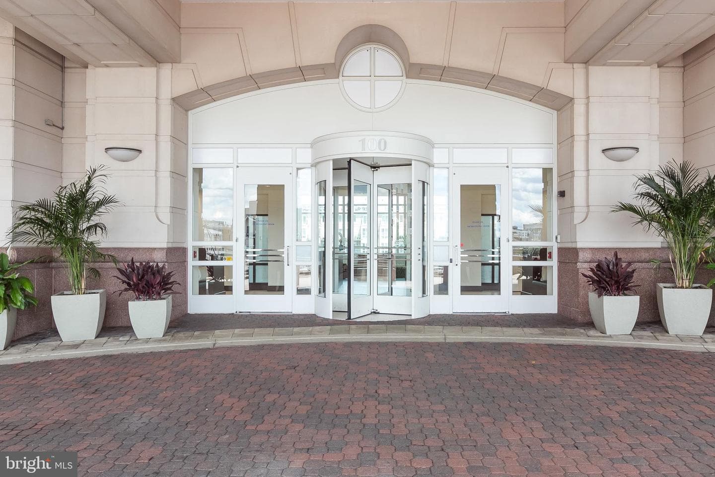 100 Harborview Drive #1610, Baltimore