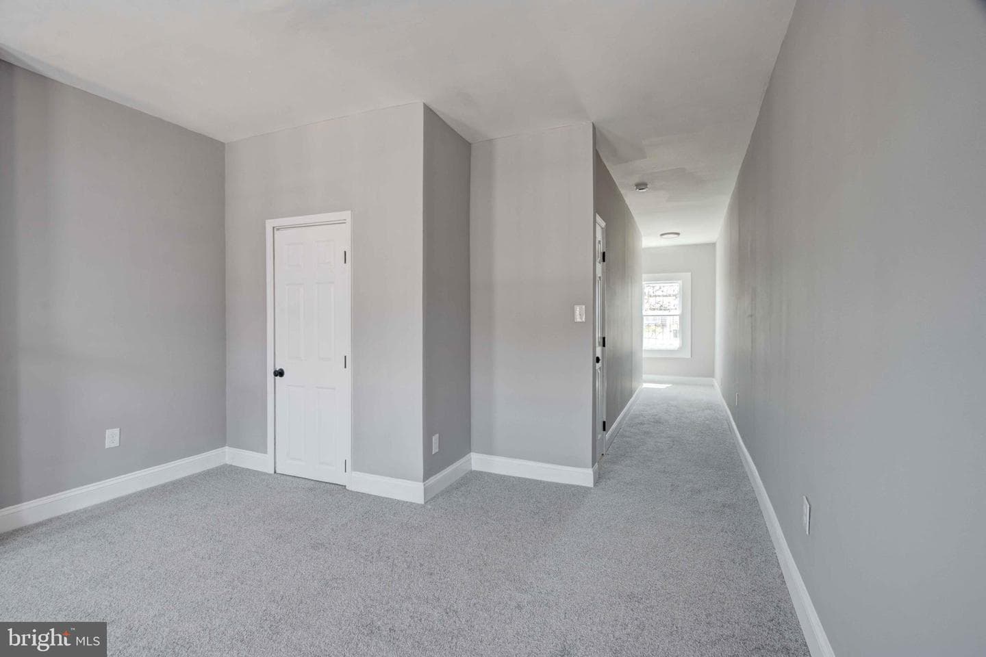739 Dolphin St photo 25