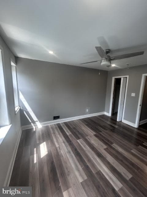1535 Holbrook Street photo 17