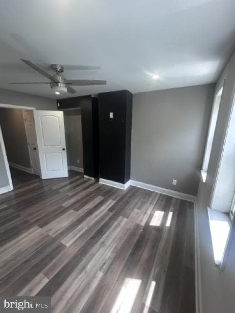 1535 Holbrook Street photo 36