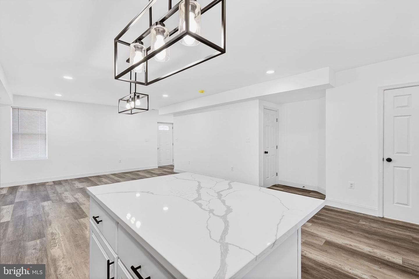 2500 W Franklin Street photo 12