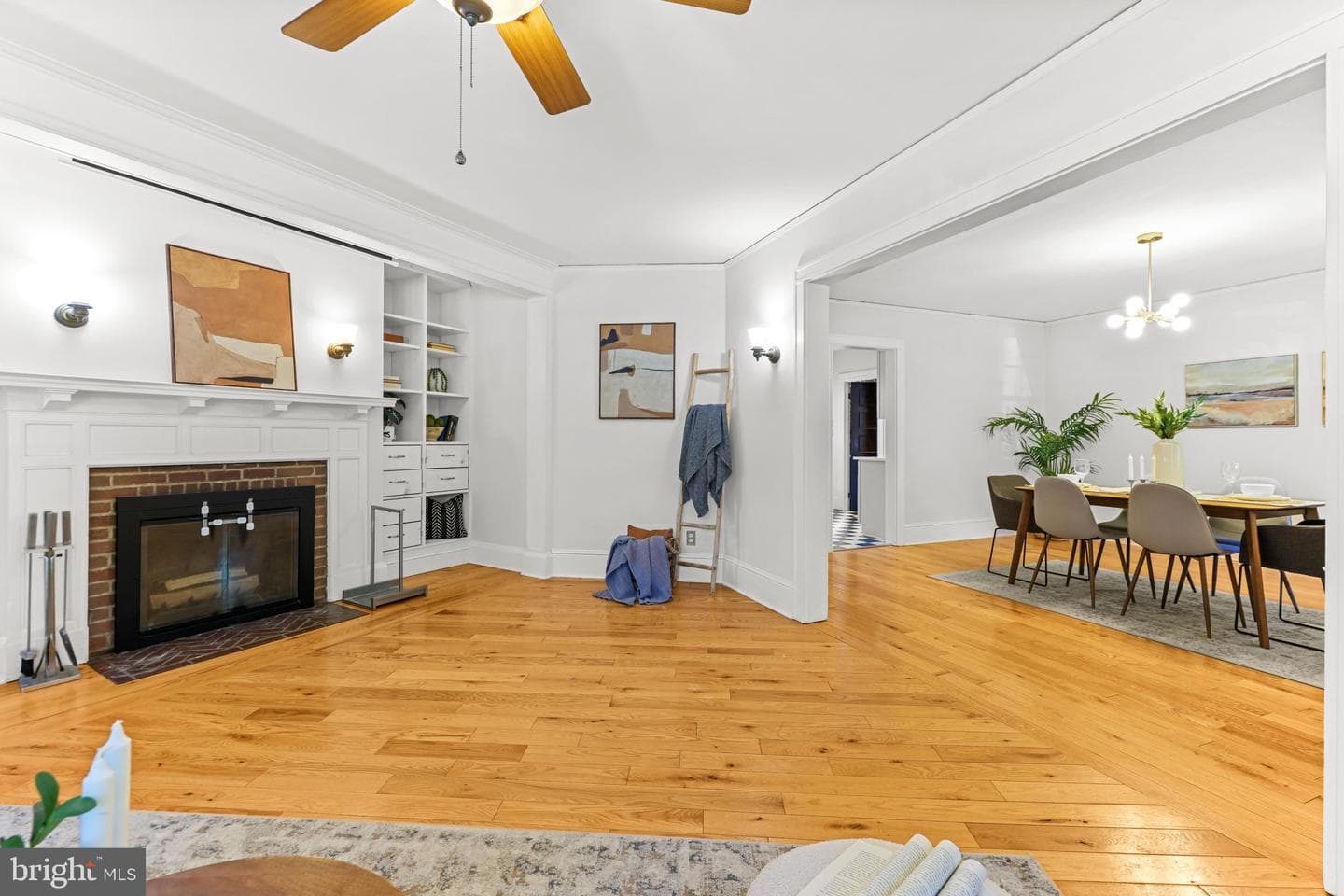 407 Bretton Place photo 23