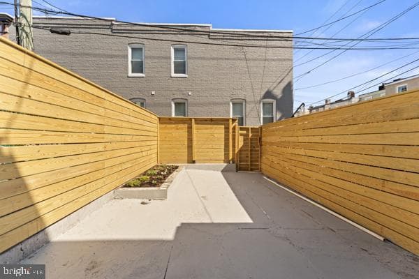 2528 Ashland Avenue photo 34