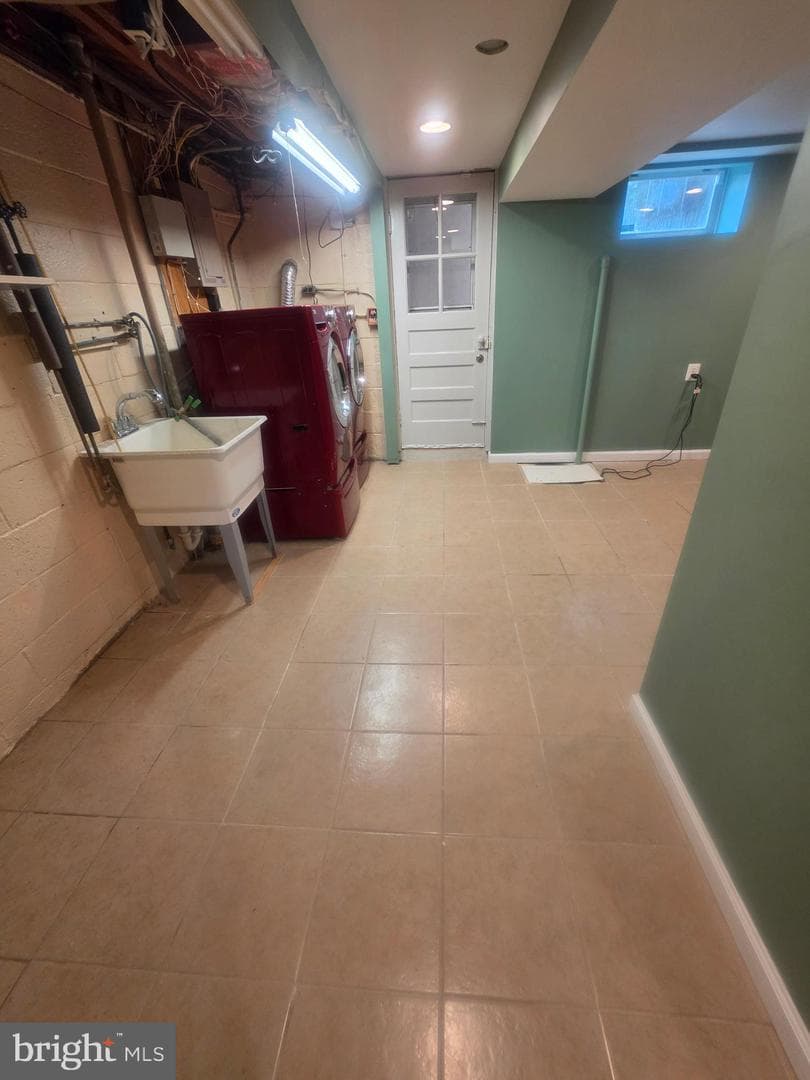 1235 Limit Avenue photo 27