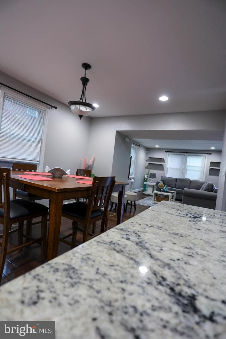 910 Dartmouth Road photo 12