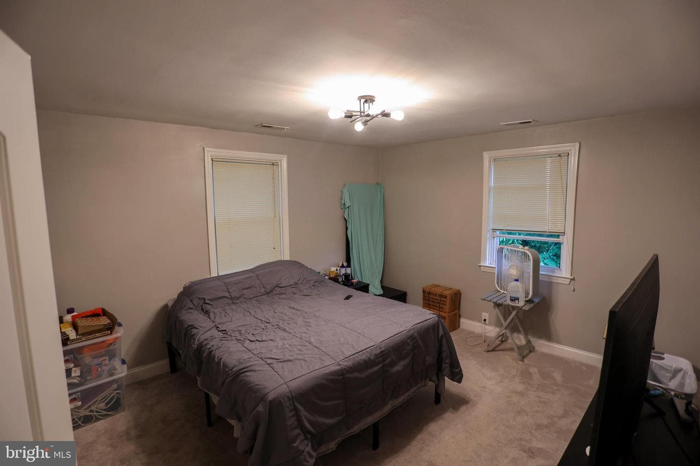 910 Dartmouth Road photo 18