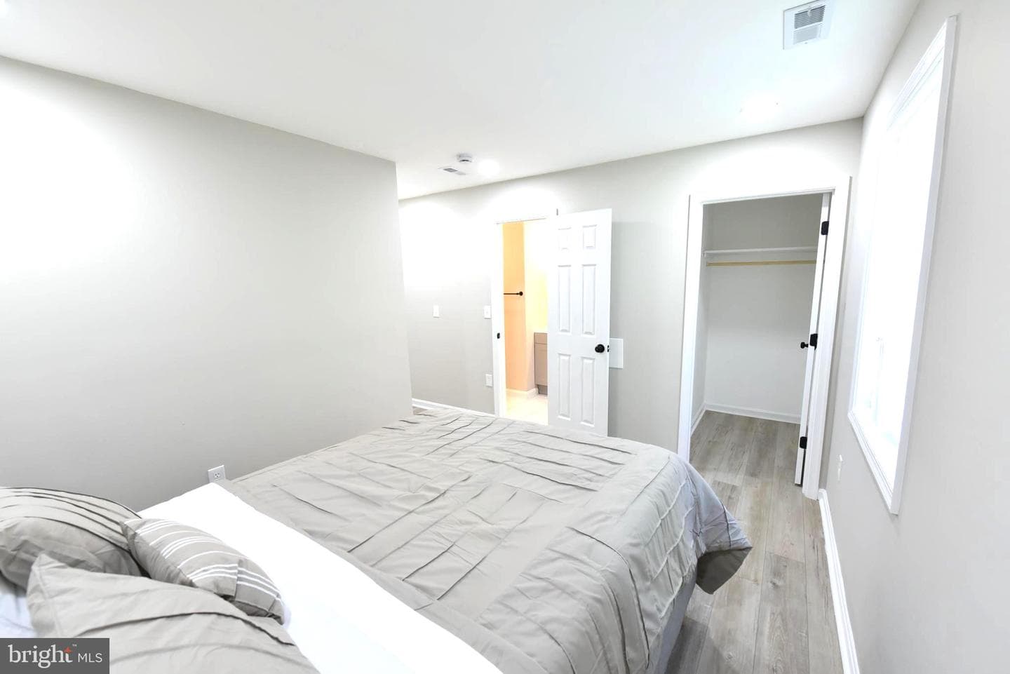 5808 Highgate Drive photo 25