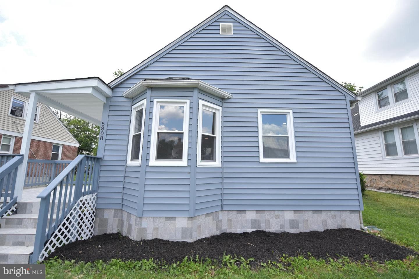 5808 Highgate Drive photo 9