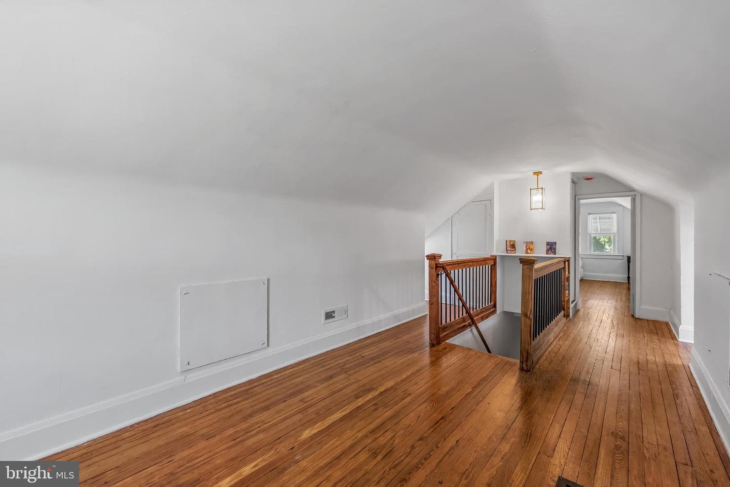 2505 Oakley Avenue photo 23
