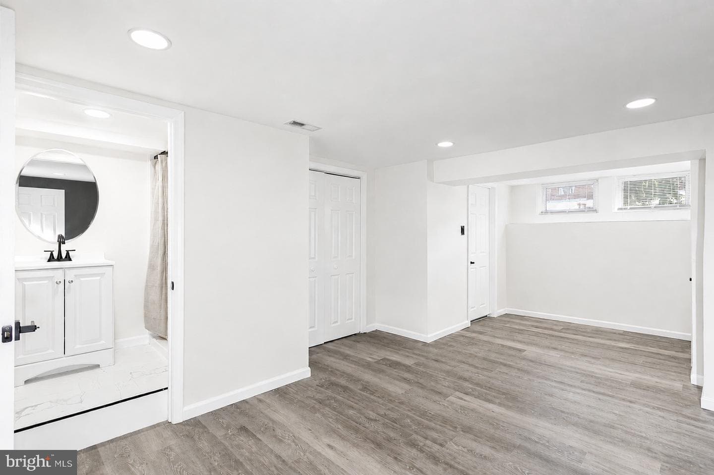 3427 Kenyon Avenue photo 18