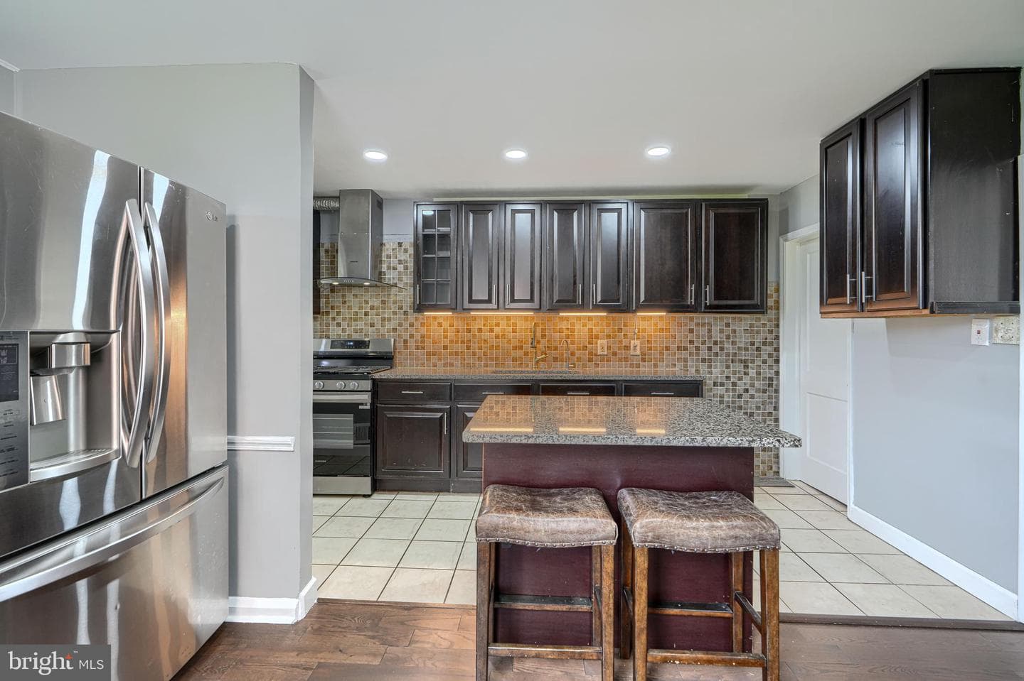 3227 Woodring Avenue photo 14