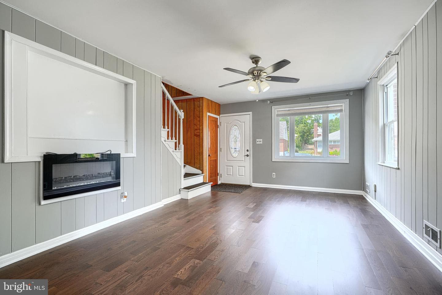 3227 Woodring Avenue photo 8