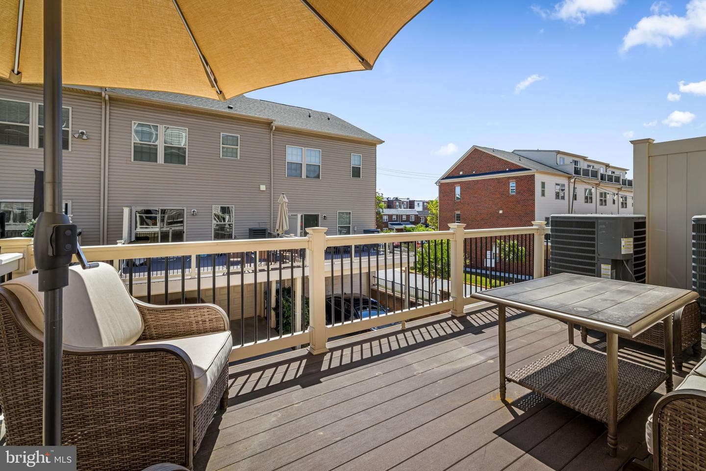 4662 Hudson Street photo 19