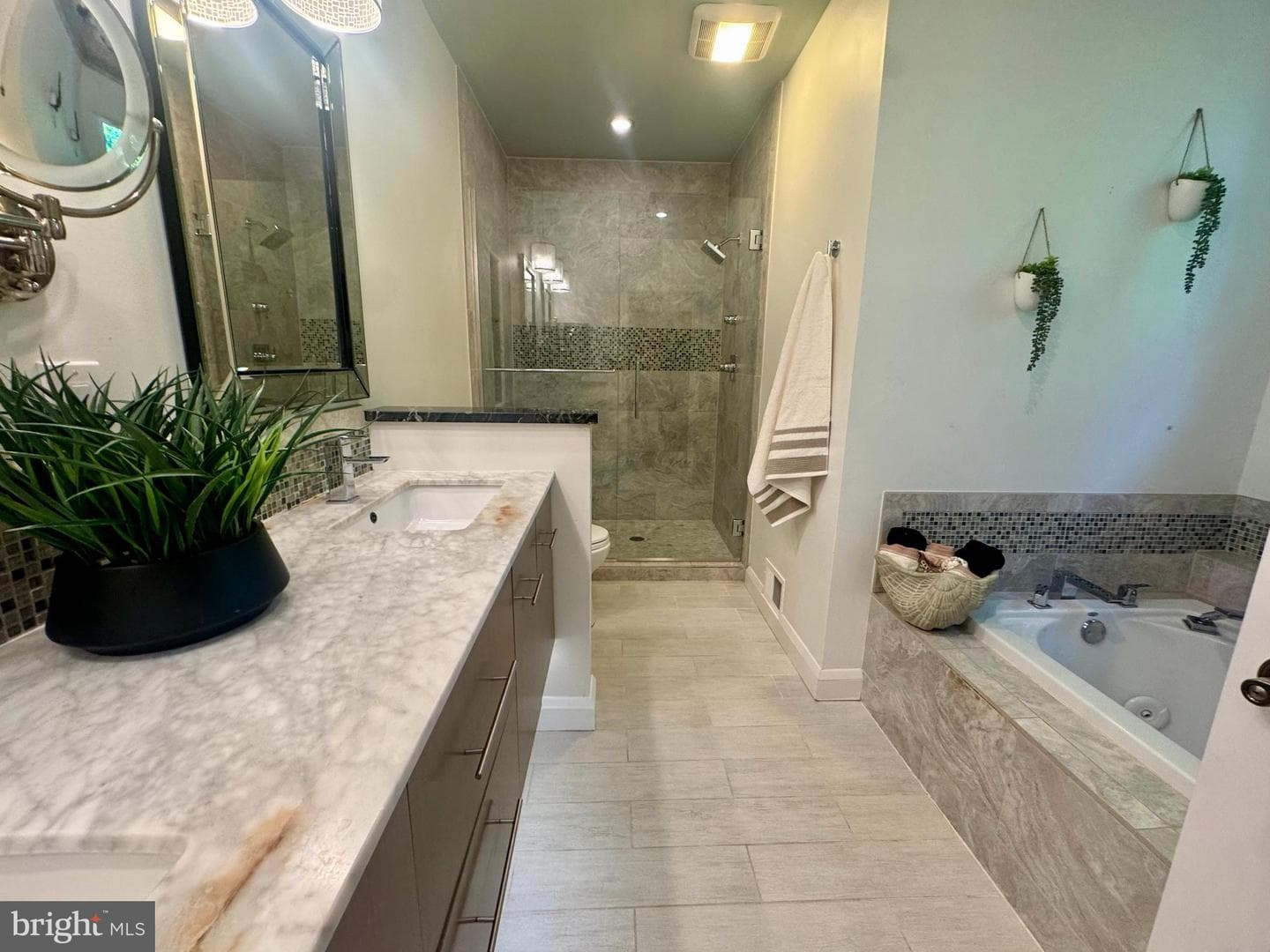2215 Cross Country Boulevard photo 13
