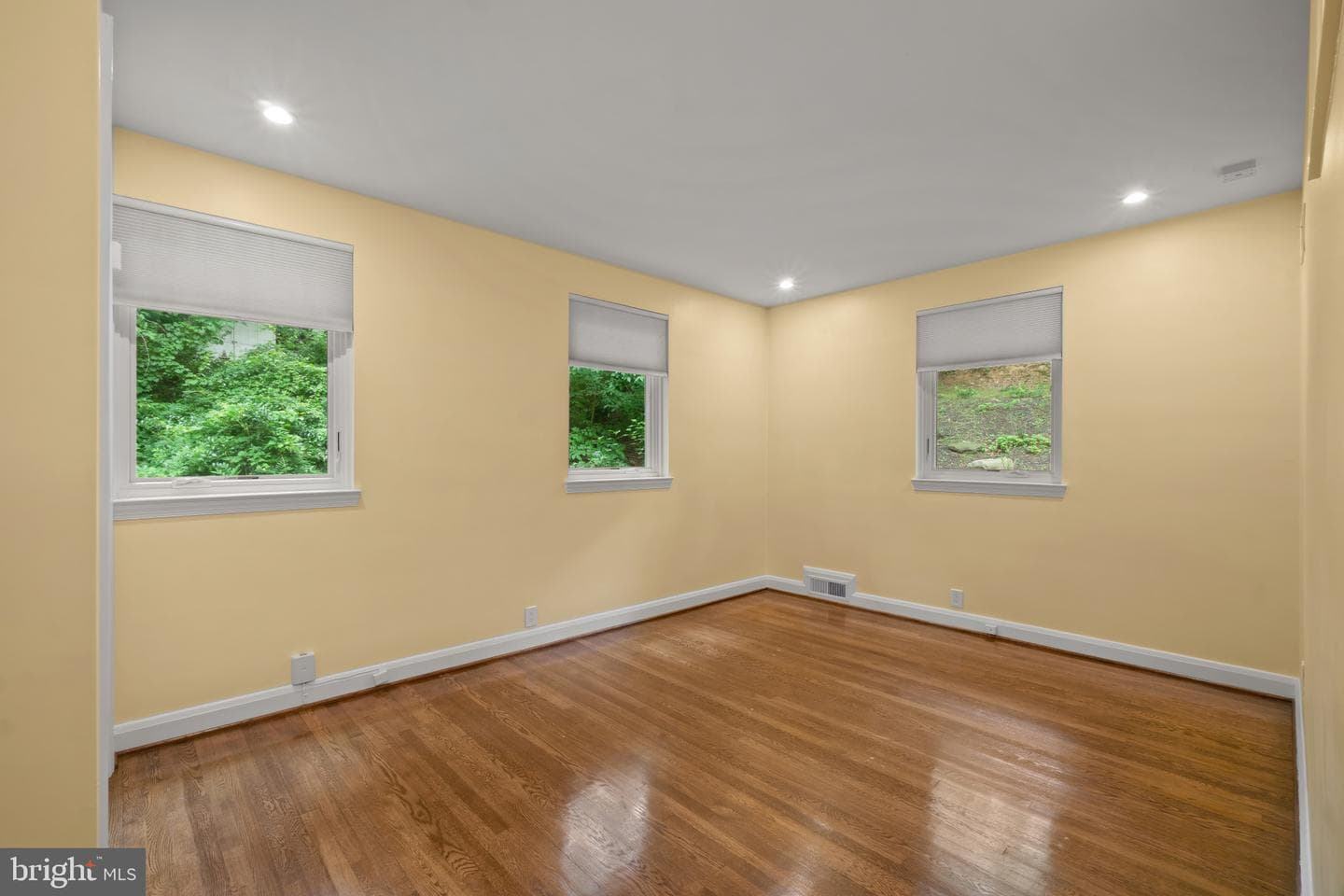 2215 Cross Country Boulevard photo 25