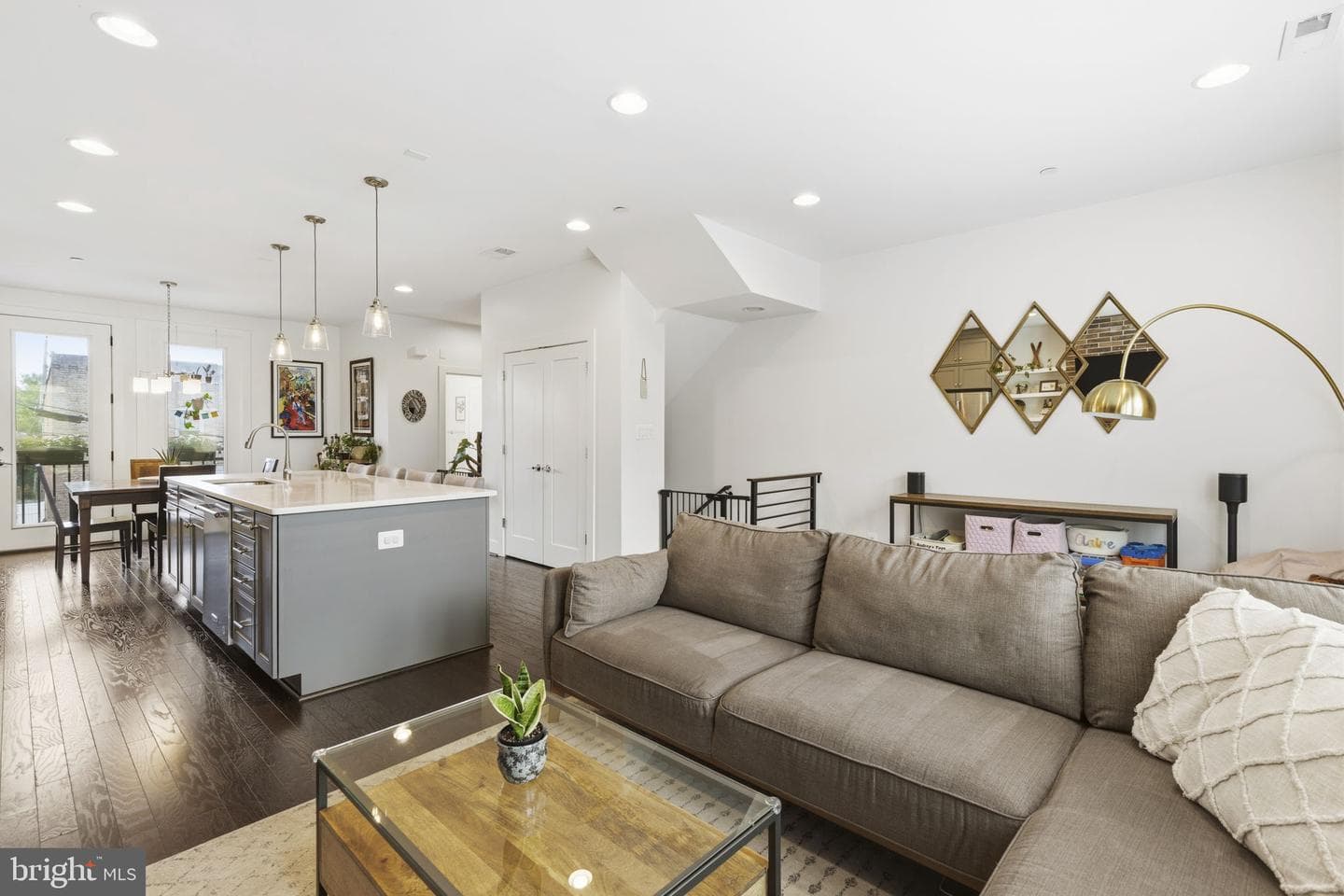 1524 Beason Street photo 13