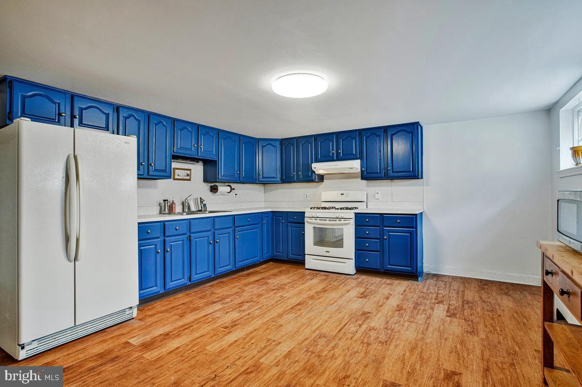 3040 E Federal Street photo 26