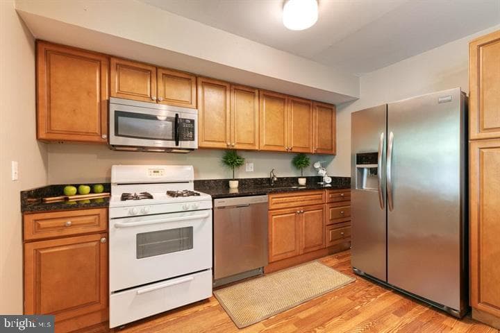 331 Homeland Southway #3b photo 11