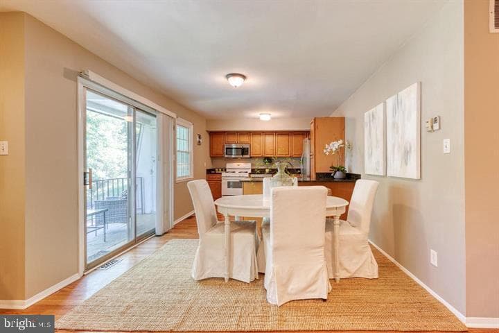 331 Homeland Southway #3b photo 7