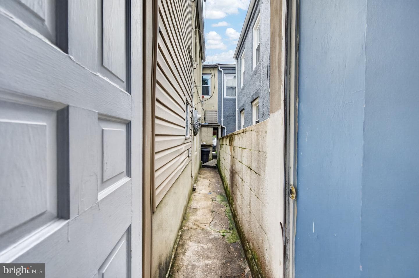 2516 Fait Avenue photo 33